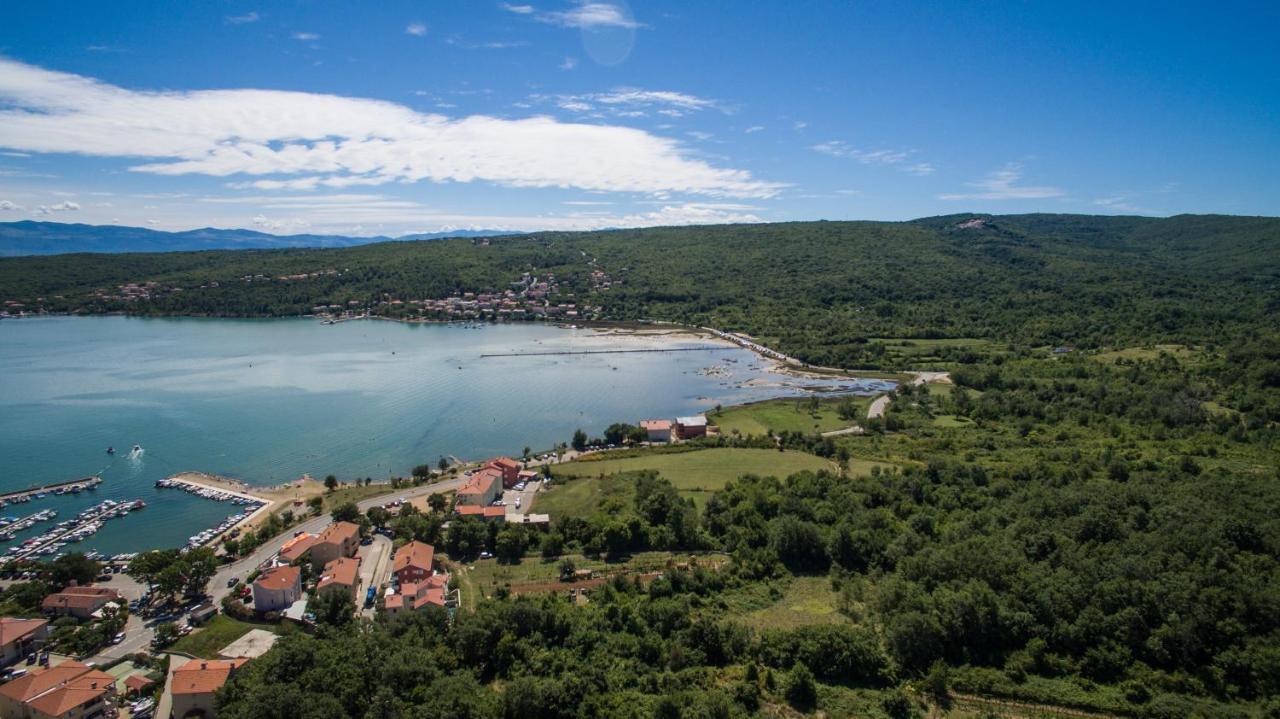 Apartments Villa Diamant With Pool & Whirlpool Čižići Eksteriør billede